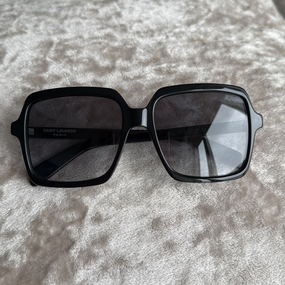 Saint Laurent Sunglasses 100% authentic - Picture 11 of 12